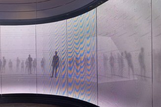 當(dāng)戶外LED顯示屏突然進水怎么辦？